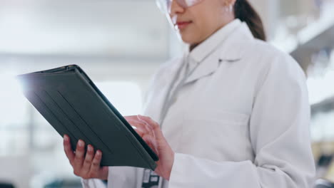 Happy-woman,-tablet-and-hands-of-scientist