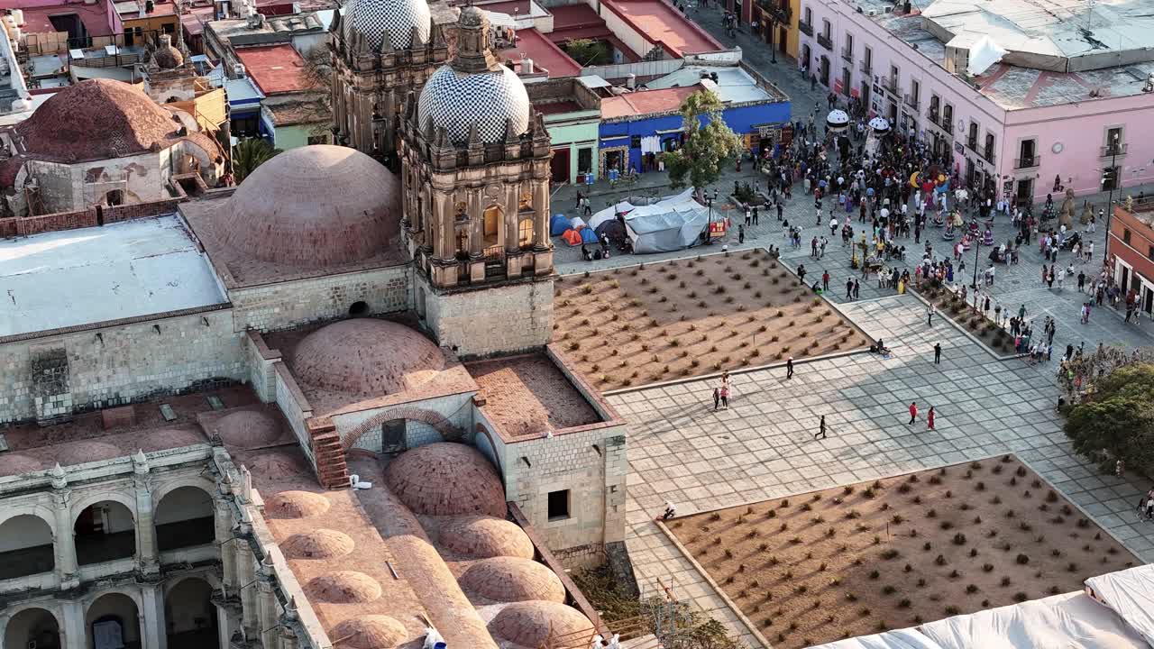 Timelapse at Santo domingo church in Oaxaca city, Mexico