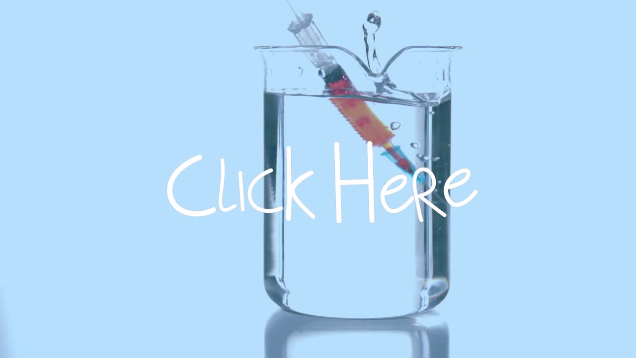 유리 용기에 떨어지는 주사기를 클릭하는 애니메이션