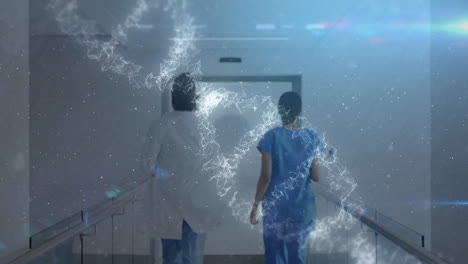 animación de la estructura del adn sobre la vista trasera de la mujer médico y trabajador de la salud corriendo en el hospital