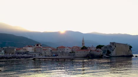 Old-town-on-sea-Sunrise-time-lapse