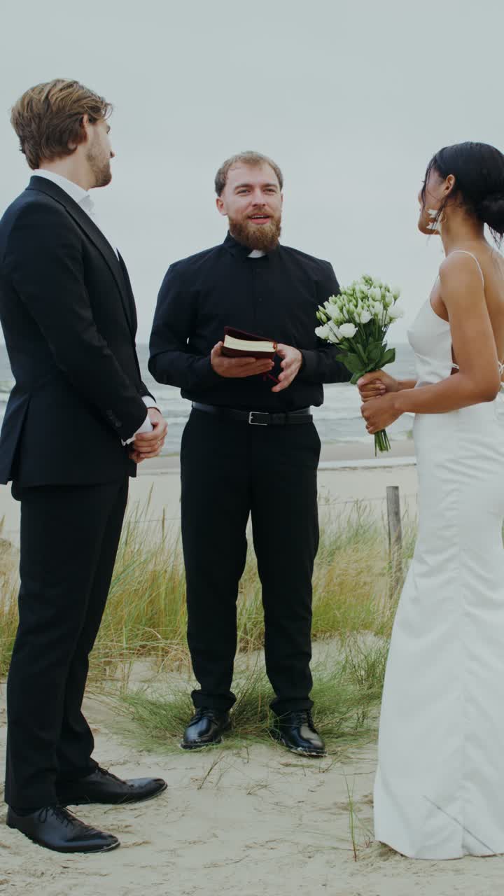 Ceremonia de bodas en la playa