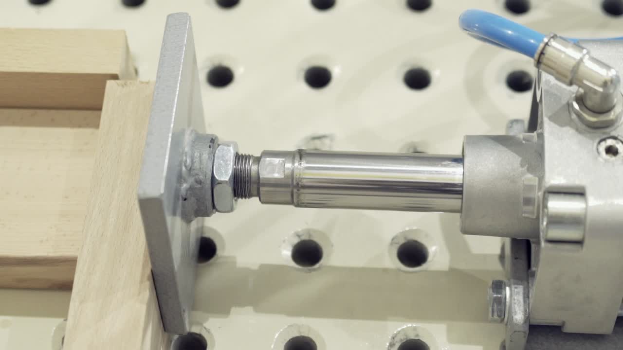 detalle de la máquina de trabajo de la madera