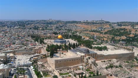 cúpula de la roca de jerusalem y el muro occidental (kotel), aérea