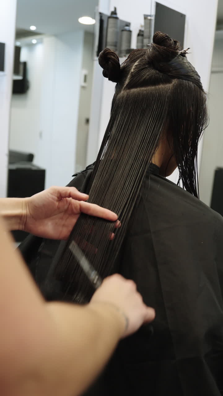 Haircut in a salon