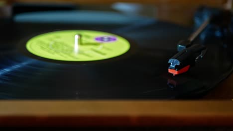 Modern-Gramophone-playing-a-record,-close-up