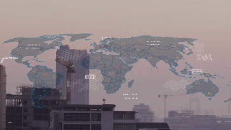 animación del procesamiento de datos y el mapa del mundo frente a la vista aérea del sitio de construcción.