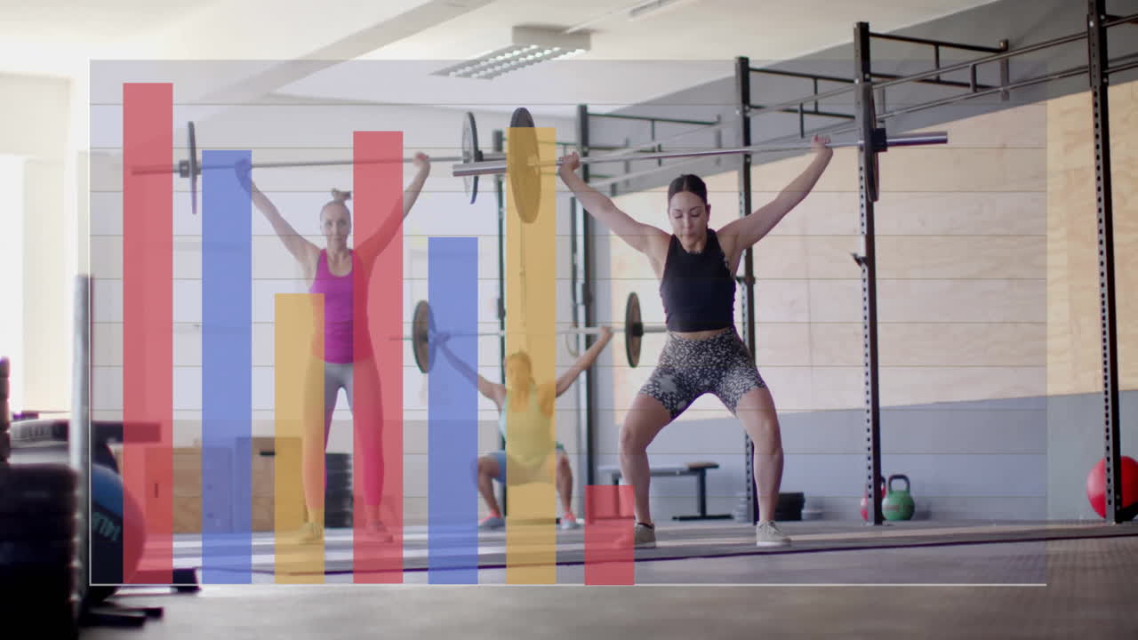 체육관에서 웨이트 바를 들어 올리는 다양한 여성에 대한 다이어그램의 애니메이션