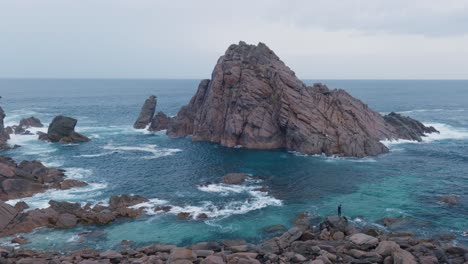 sugarloaf rock, en el oeste de australia.