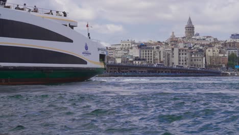 Fährhafen-Istanbul-Eminönü.