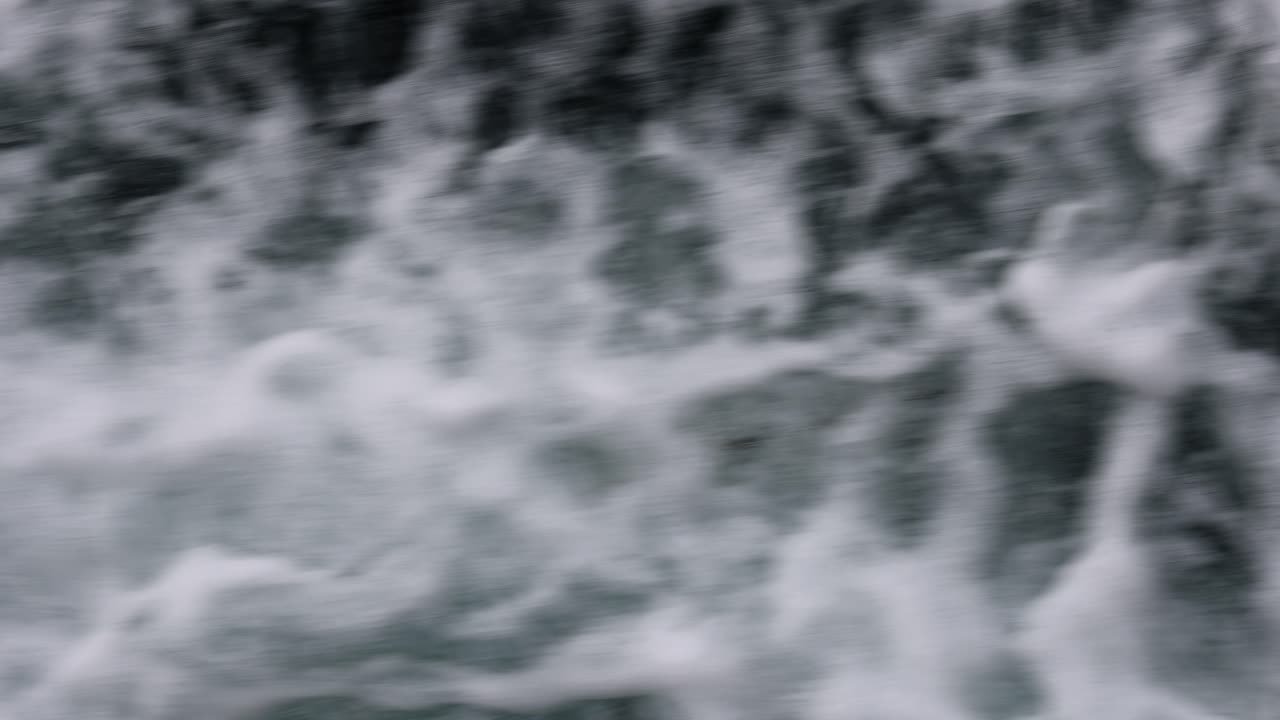 Turbulent Foamy Water with Motion Blur