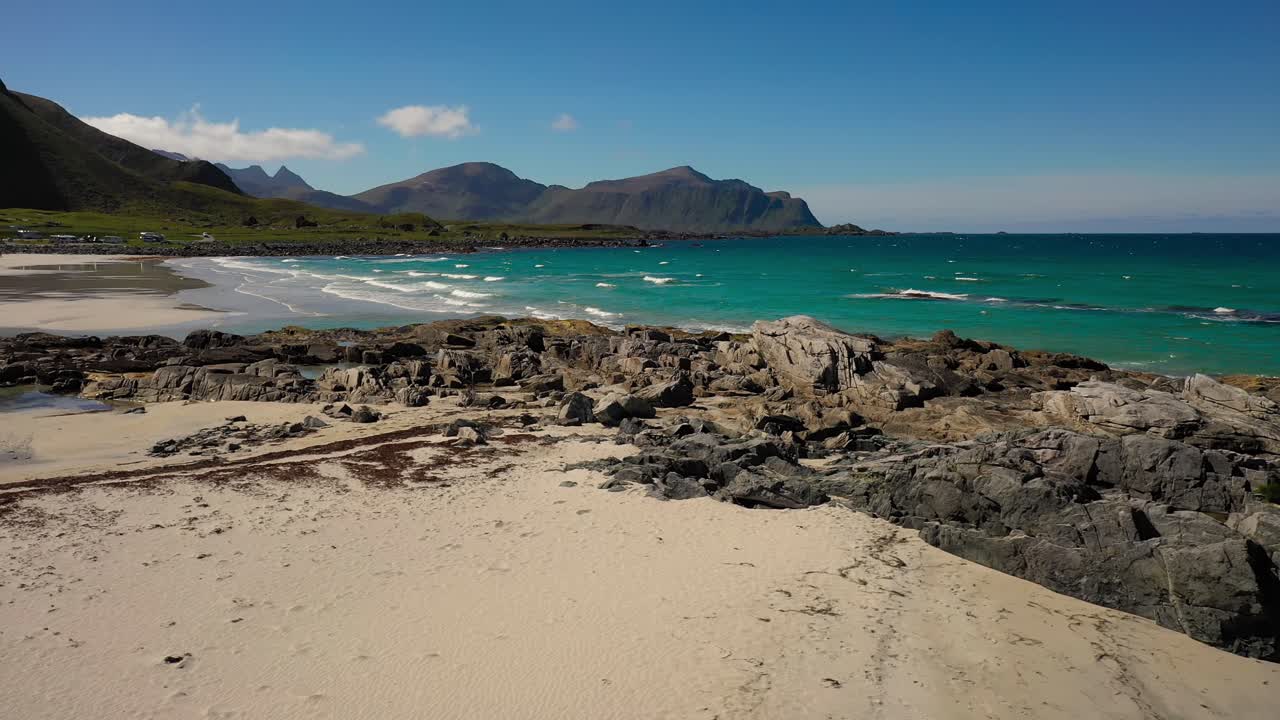 비치 로포텐 제도는 노르웨이의 노르드랜드 카운티에 있는 군도이다.