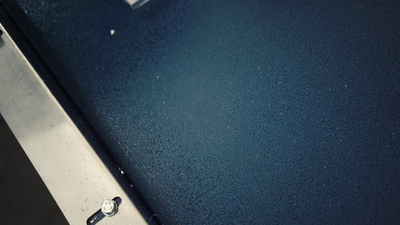 Aluminium parts (postproduction - color grading)