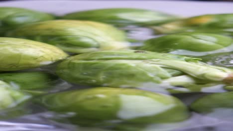 brussel sprouts in water