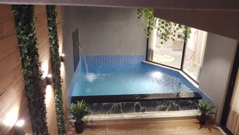 Jacuzzi-Interior-Cálido,-Jeddah,-Arabia-Saudita,-Foque-Tiro