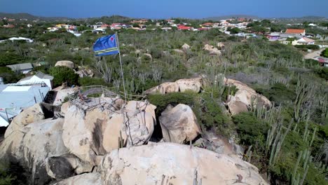 Aruba-Flagge-Im-Starken-Wind