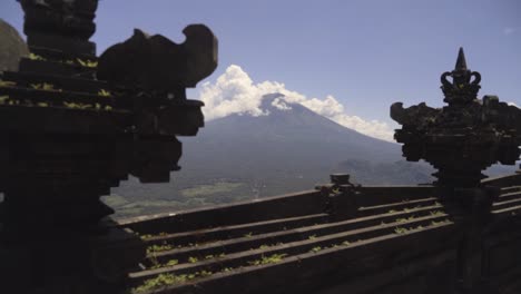 Pull-out-shot-of-an-active-volcano