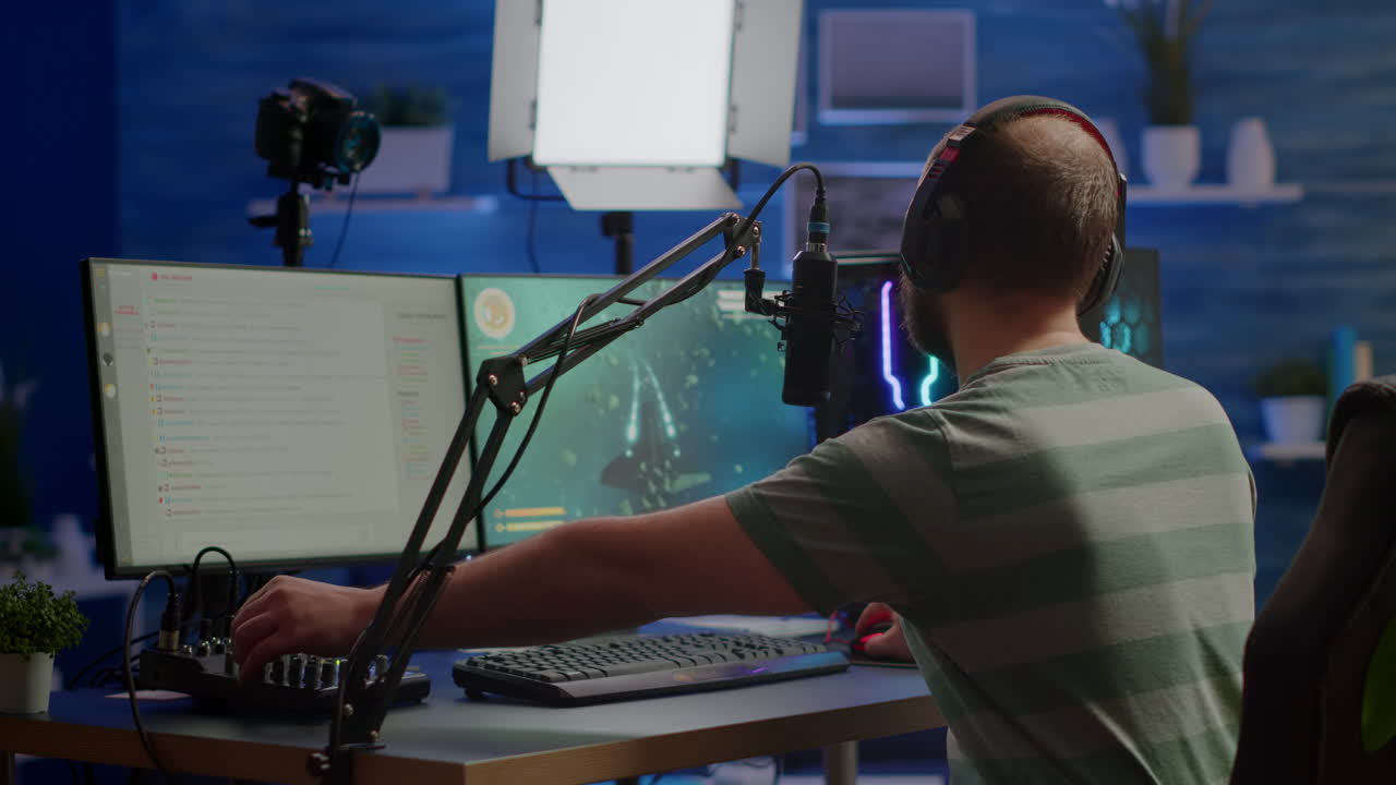 프로 사이버맨 스트리밍 비디오게임, 스트리밍 채팅에서 읽기