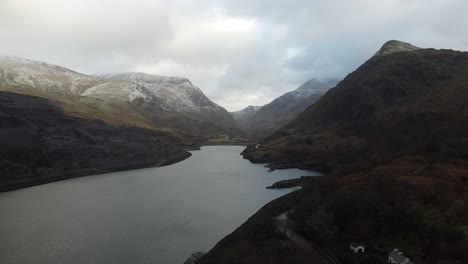 Una-Mirada-A-Través-De-Llanberis-En-Gales-En-El-Invierno