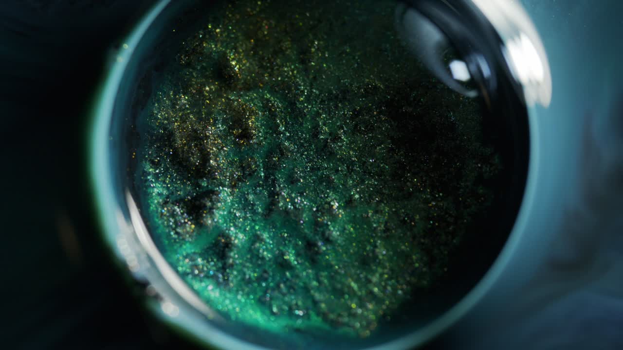 imágenes de pintura de arte fluido.