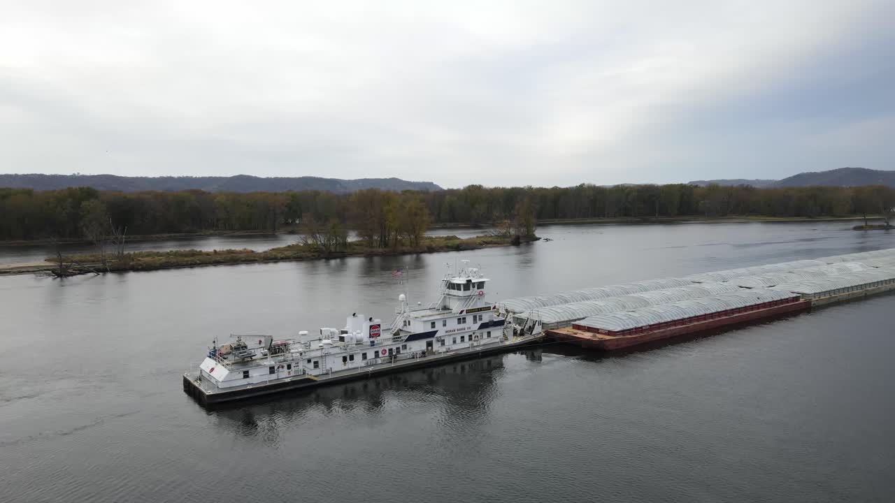 미시시피 강-3의 바지선