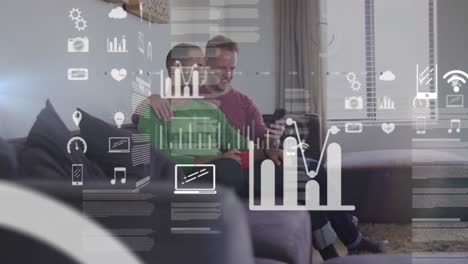 animación del procesamiento de datos sobre diversos hombres homosexuales que usan teléfonos inteligentes.