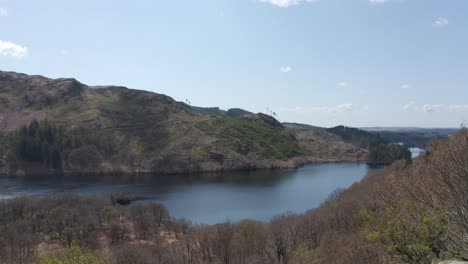 Rising-Aerial-Shot-of-Loch-Trool,-Dumfries-and-Galloway,-Scotland