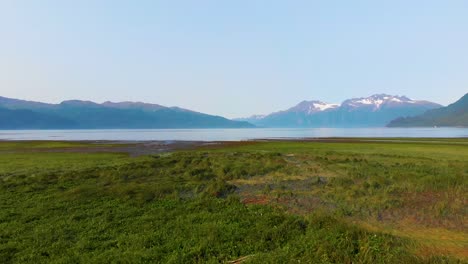 Video-De-Drones-De-4k-Del-Parque-Marino-Estatal-De-Shoup-Bay-Más-Allá-De-Port-Valdez-En-Valdez-Ak-Durante-El-Día-Soleado-De-Verano