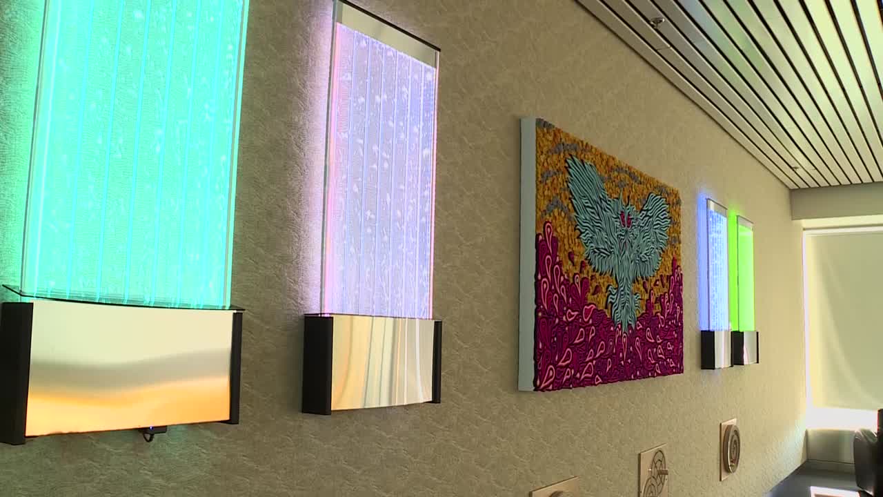 EMPTY SENSORY ROOM FOR AUTISTIC CHILDREN