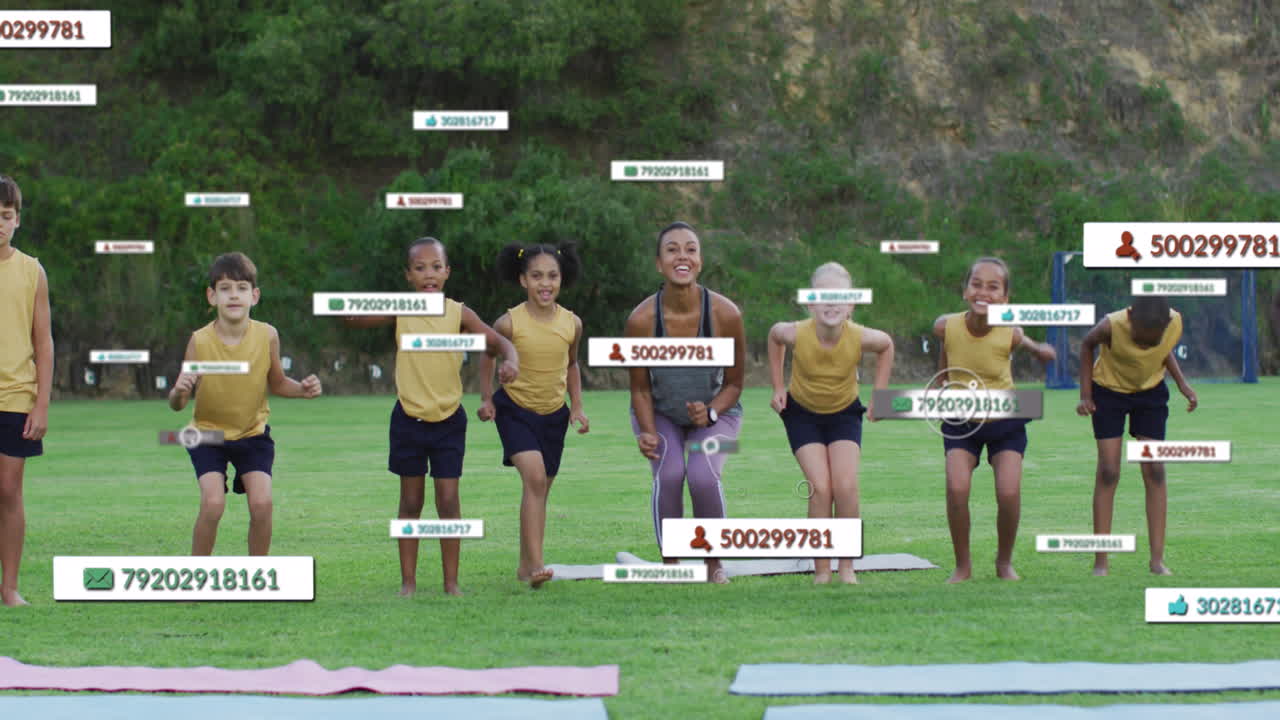 공원 에서 스포츠 날 에 어린이 들 위 에 숫자 를 붙인 소셜 미디어 아이콘 의 애니메이션