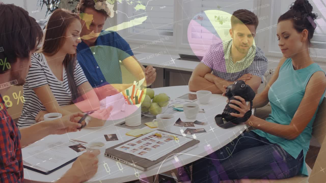 다양한 비즈니스 그룹에 대한 금융 데이터 처리의 활성화