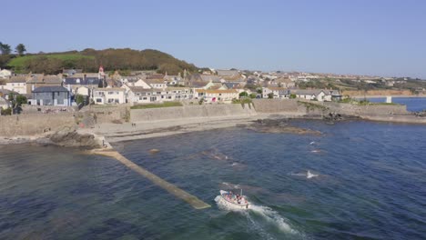 Family-getaway-vacation-at-Marazion-St-Michaels-aerial