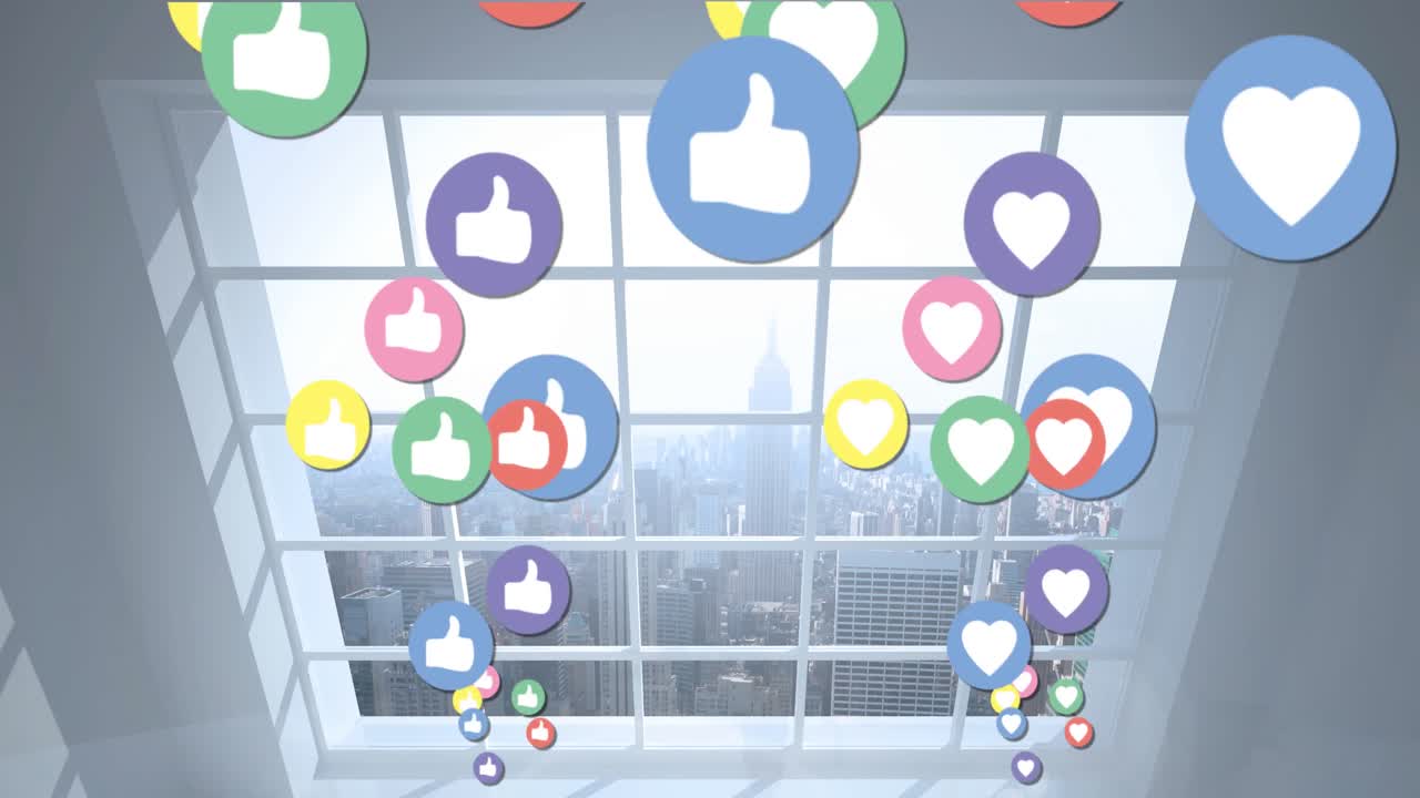 하늘빛을 통해 볼 수 있는 도시 풍경 위를 날아다니는 다채로운 디지털 소셜 미디어 아이콘의 애니메이션