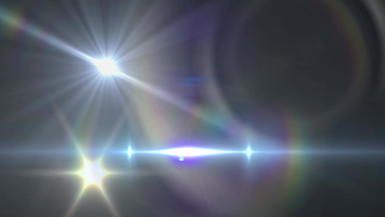 렌즈 플레어와 어두운 배경 위에 움직이는 빛  ⁇ 으로 스포트라이트의 애니메이션