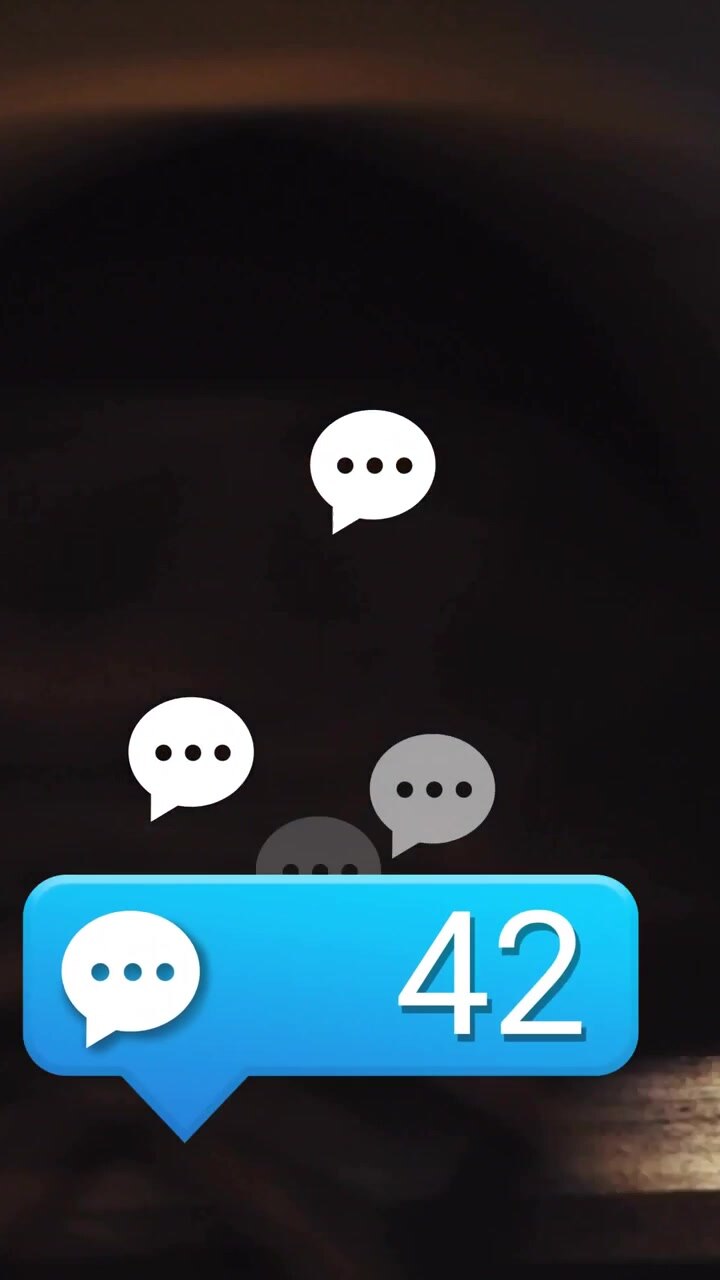 Vertical video: Blue counter bubble appearing on crosswalk and counting messages for marketing