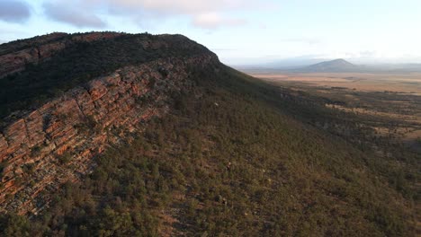 Flyover-Jarvis-Hill-Lookout-greenery-hillside,-Beautiful-Mountain-landscape