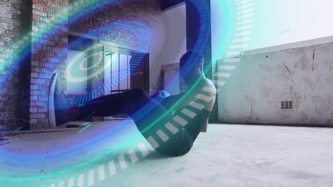 체육관에서 의학 공과 함께 운동하는 아프리카계 미국인에 대한 라운드 스캐너