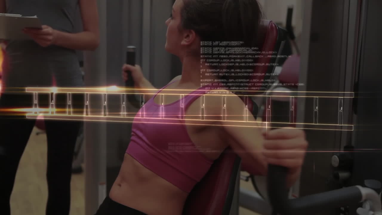 체육관에서 운동하는 백인 커플에 대한 dna 가닥의 애니메이션과 데이터 처리