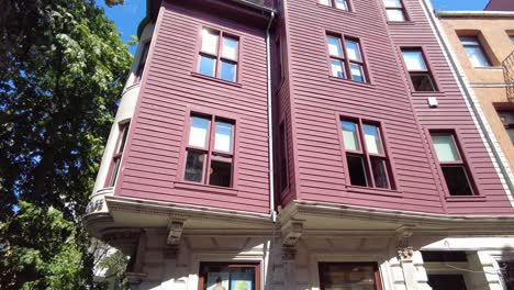 colorful ottoman-era buildings in istanbul