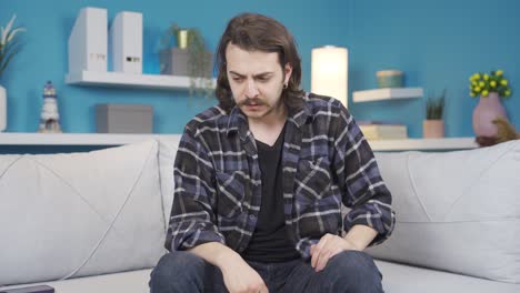 Bored guy who doesn&#039;t fix the problem.