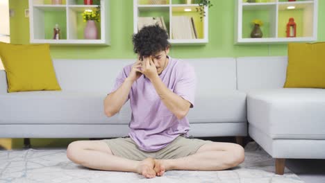 Young-man-fighting-with-anger-on-the-phone.