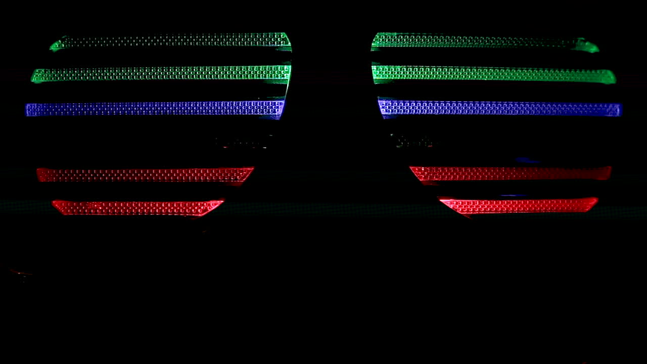 루프가 가능한 복고풍의 다채로운 반응성 led 안경