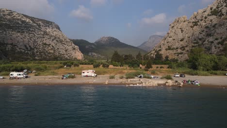 Caravan By Cove
