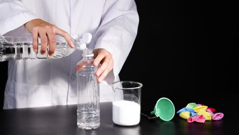 experimento científico: reacción del bicarbonato de sodio y el vinagre