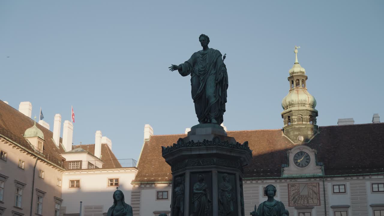 Statues and Buildings