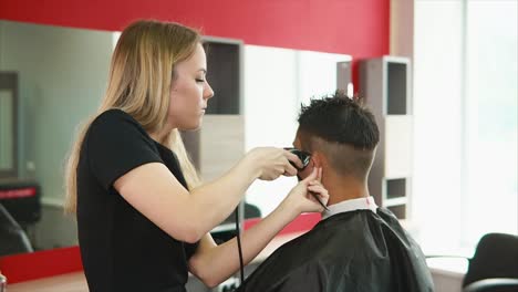 haircut in a salon