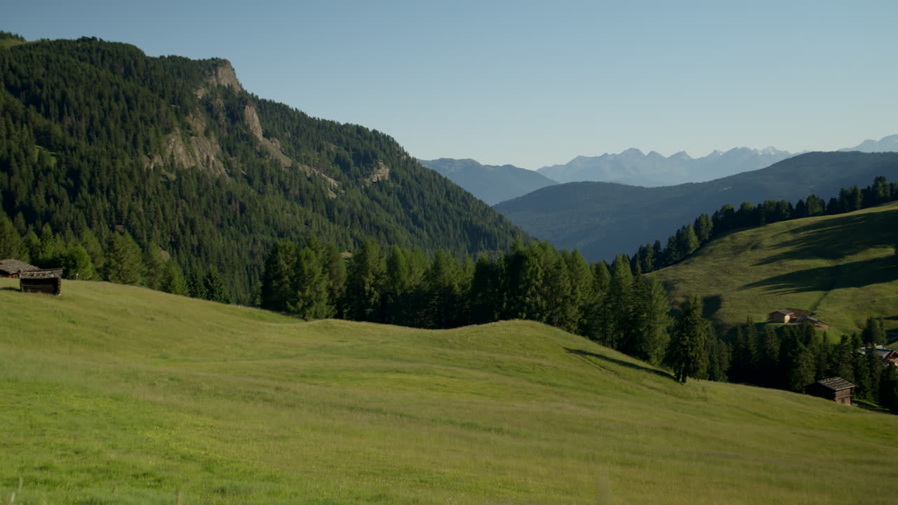 Kinoreifes Video in der Region der Dolomiten in Italien