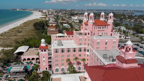 video de dron de 4k del hermoso hotel don cesar en el golfo de méxico en st