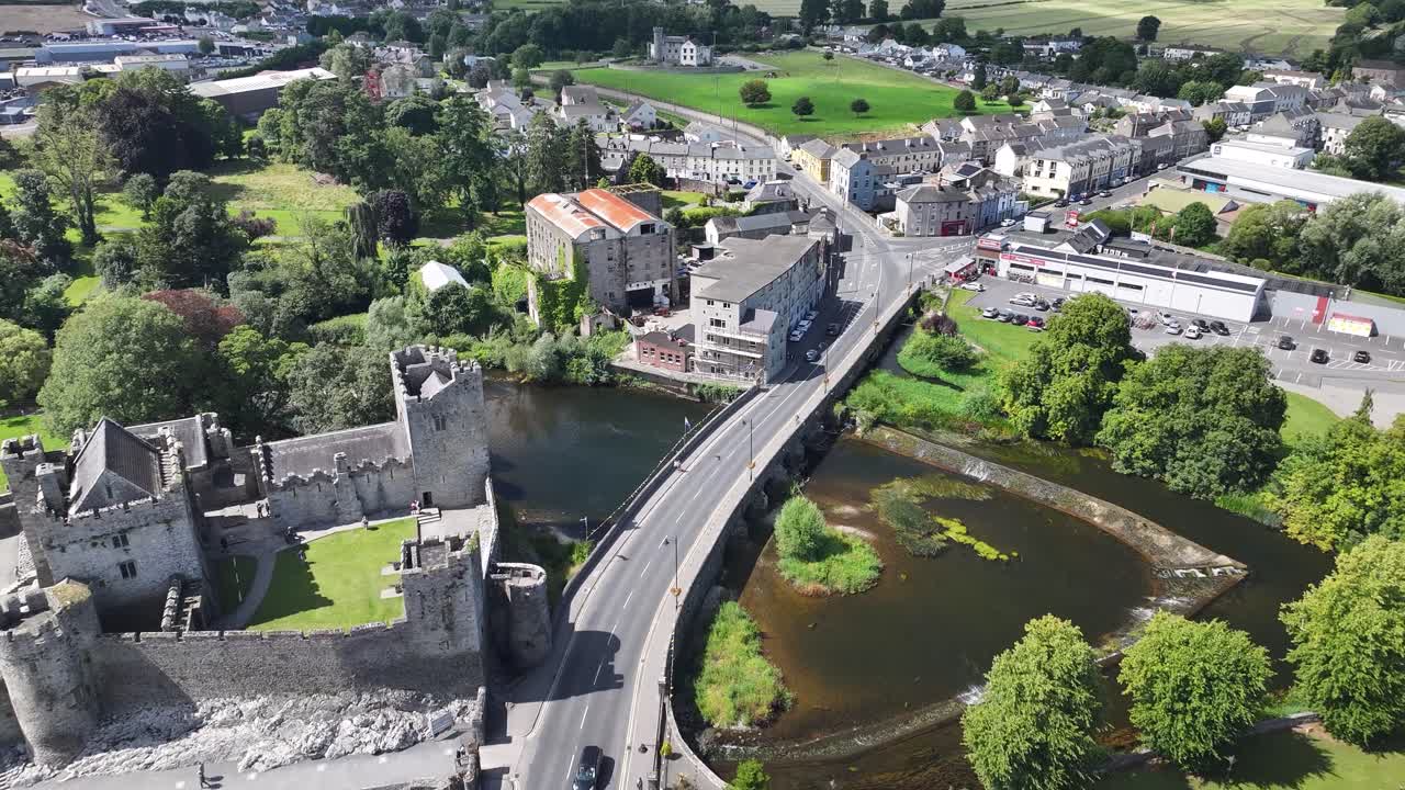 Birds eye view of Cahir town, main street, castle and bridge. Picturesque little town. Ireland