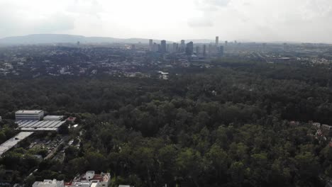 aerial view of plaza andares in the distance. (guadalajara, jalisco, méxico)